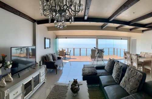 Fish Hoek Apartment | Lalapanzi