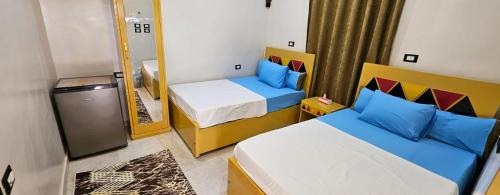 Aswan House | Lale Hoste