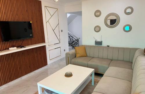 Cipanas Villa | Lamar Villa 2 VIP