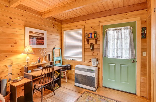 Lamoine Cabin | Lamoine Cabin w/Deck ~ 16 Mi to Acadia Nat’l Park