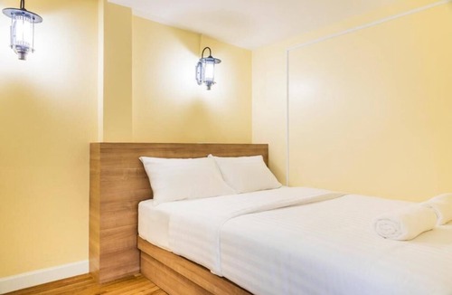 San Chao Pho Suea Hostel | Lamoon Vivit