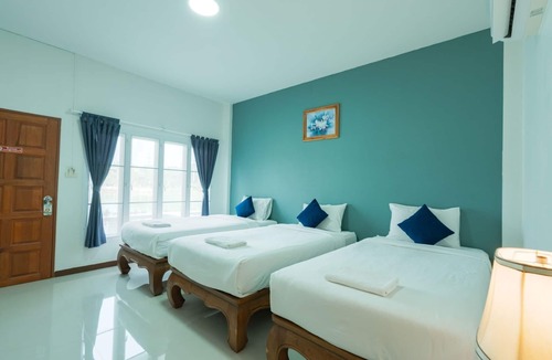Khao Saming Hotel | Lamphurai Riverside Resort and Spa