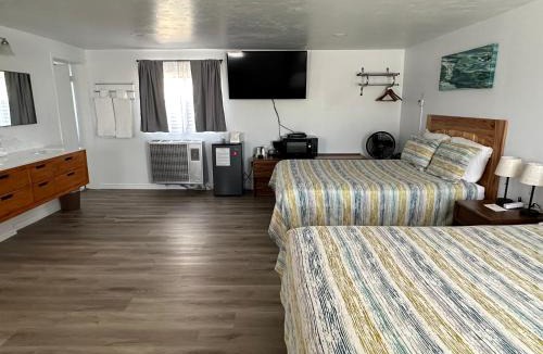 Panguitch Hotel | Lamplighter Lodge
