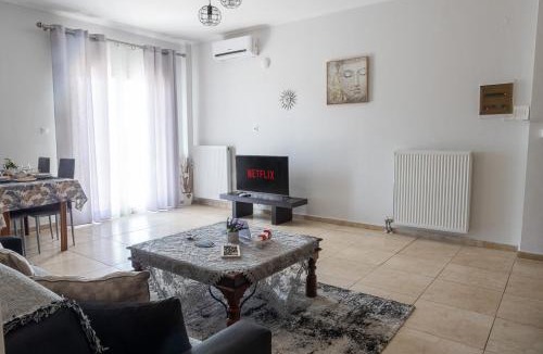Thermi Apartment | Lanari Valley House