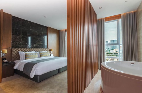 Huai Khwang Hotel | Lancaster Bangkok