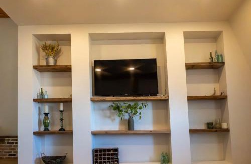 Lander House | Lander Millhouse