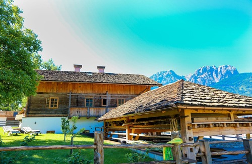 Doelsach Apartment | Landhaus Glocknermarie: Simply to feel good in the Lienz Dolomites