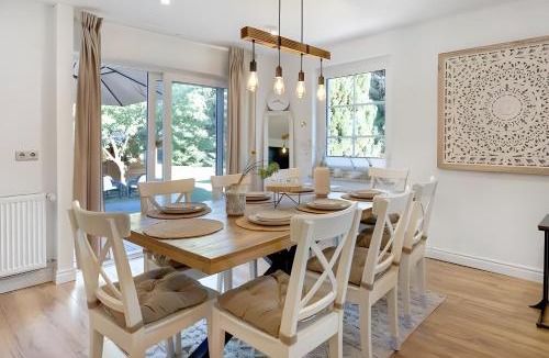 Kirch Jesar House | Landhaus Schwerin