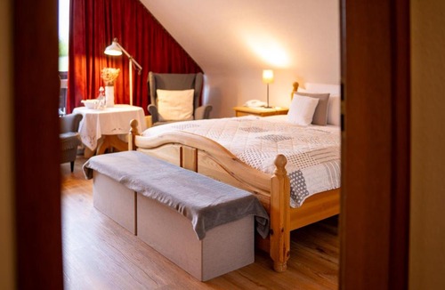 Unterelsbach Hotel | Landhotel Hubertus