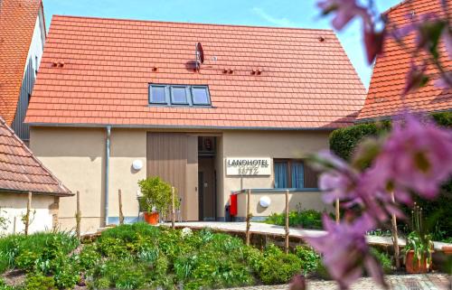 Oberderdingen Hotel | Landhotel Lutz UG