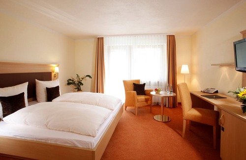 Bad Boll Hotel | Landhotel Sonnenhalde