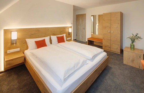 Untermunkheim Hotel | Landhotel Steigenhaus