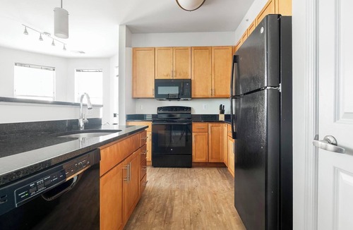 Frederick Apartment | Landing | Amazing 2BD, Pool, Gym