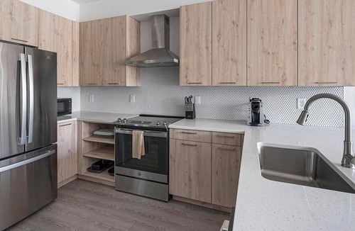 Crestline Heights Apartment | Landing | Amazing 2BD, Gym, Clubhouse