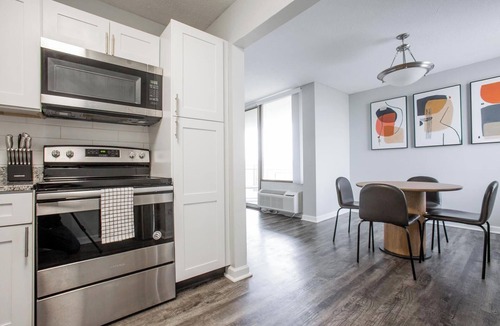 Fort Wayne Apartment | Landing | Amazing 2BD, Gym, Pool