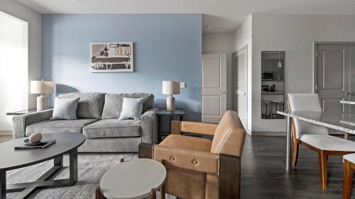 Murfreesboro Apartment | Landing Amazing 2BD Yoga Studio Clubhouse