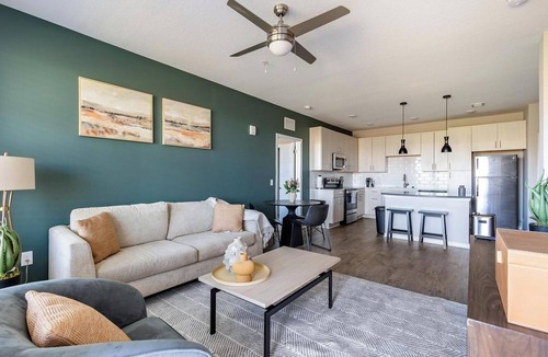 Kenton Apartment | Landing | Amazing 2BD, Yoga Studio, Gym