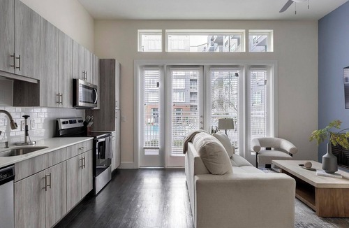 Fort Worth Apartment | Landing | Amazing Studio in Bricktown