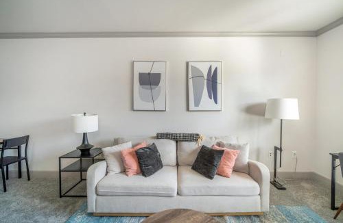 Corryville Apartment | Landing Apartments near University of Cincinnati