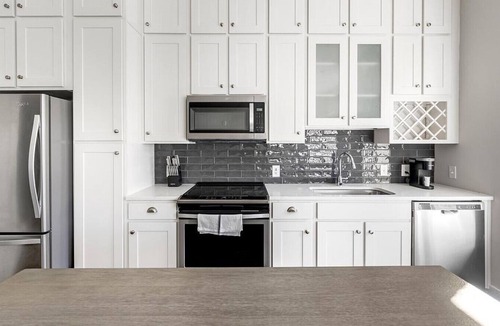 Franklin Apartment | Landing at McEwen Northside I - 1 Bedroom in Downtown Franklin
