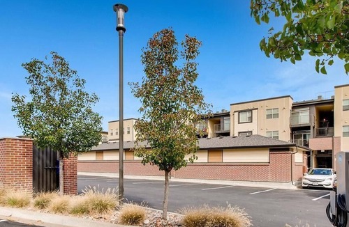 Lone Tree Apartment | Landing at Regency RidgeGate - 1 Bedroom in Downtown Lone Tree