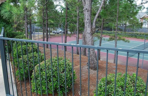 Mobile Apartment | Landing at Timber Ridge Apartments - 2 Bedrooms in Thornhill