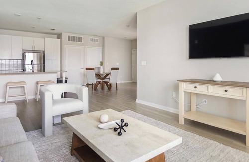 Sun City Center Apartment | Landing | Beautiful 3BD, Gym