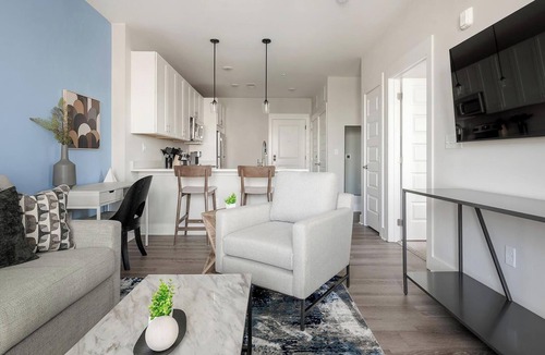 Hickory Apartment | Landing | Beautiful 1BD, Clubhouse, Gym