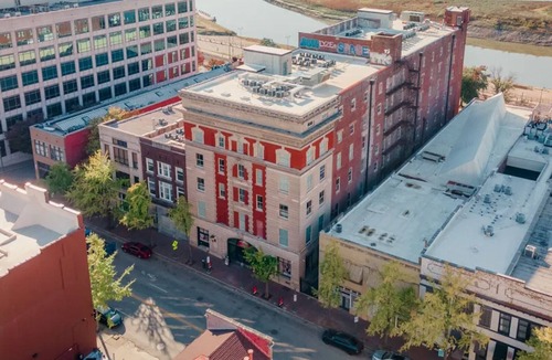 Downtown Memphis Apartment | Landing | Beautiful 1BD, Courtyard, Gym