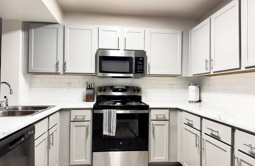 Belton Apartment | Landing | Beautiful 1BD, Clubhouse, Pool
