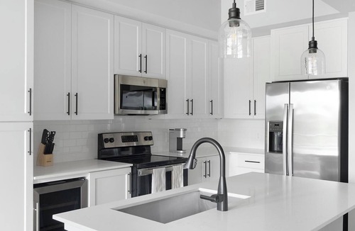 Franklin Apartment | Landing | Beautiful 1BD in Cool Springs