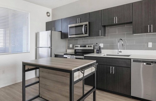Maryvale Village Apartment | Landing | Beautiful 1BD, Yoga Studio, Gym