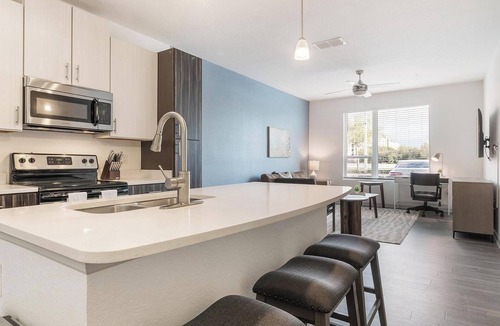 Fairvilla Apartment | Landing | Beautiful 1BD, Clubhouse, Gym