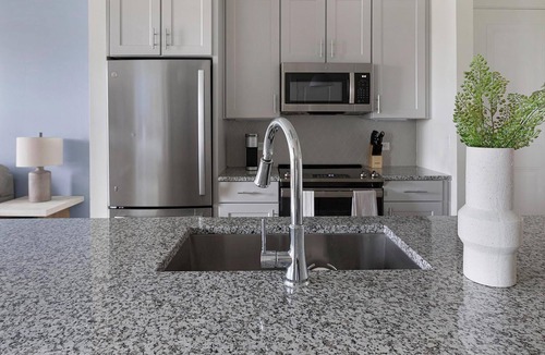Melissa Apartment | Landing | Beautiful 1BD, Clubhouse