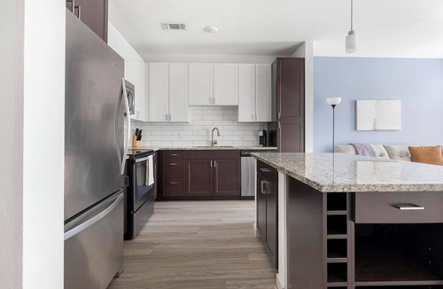 City Park Apartment | Landing | Beautiful 1BD, Yoga Studio