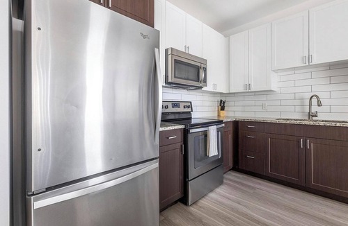 City Park Apartment | Landing | Beautiful 1BD, Yoga Studio
