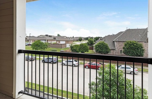 Northeast Carrollton Apartment | Landing | Beautiful 2BD, Clubhouse