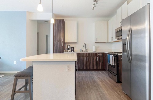 Fairvilla Apartment | Landing | Beautiful 2BD, Clubhouse, Gym
