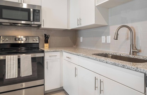 Eatonville Apartment | Landing | Beautiful 2BD, Clubhouse, Gym