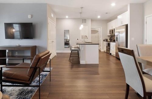 Interchange Square Apartment | Landing | Beautiful 2BD, Yoga Studio, Clubhouse