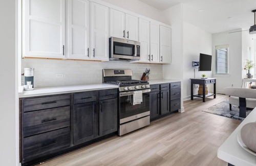 Lee's Summit Apartment | Landing | Beautiful 2BD in Lee's Summit