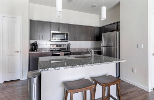 Pflugerville Apartment | Landing | Beautiful 1BD, Gym, Pool