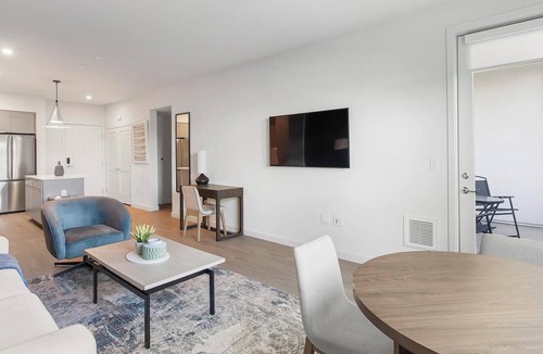 Rhodes Ranch Apartment | Landing | Beautiful 1BD, Courtyard, Gym