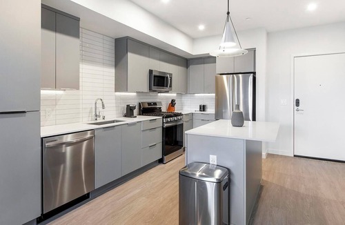 Rhodes Ranch Apartment | Landing | Beautiful 1BD, Courtyard, Gym