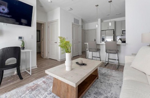 Longs Apartment | Landing Chic 1BD Game Room Gym