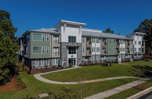 East Raleigh Apartment | Landing | Chic 1BD, Clubhouse, Yoga Studio