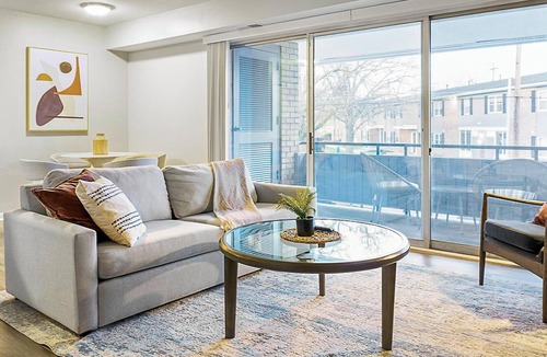 Indianapolis Apartment | Landing | Chic 1BD, Gym, Pool