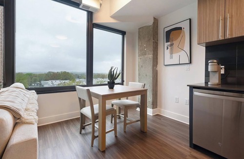 Baileys Crossroads Apartment | Landing | Chic 1BD, Game Room, Gym