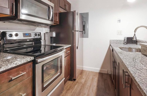 Downtown Baltimore Apartment | Landing | Chic 1BD, Gym, Courtyard