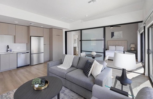 North Mountain Apartment | Landing | Chic 1BD, Pool, Clubhouse
